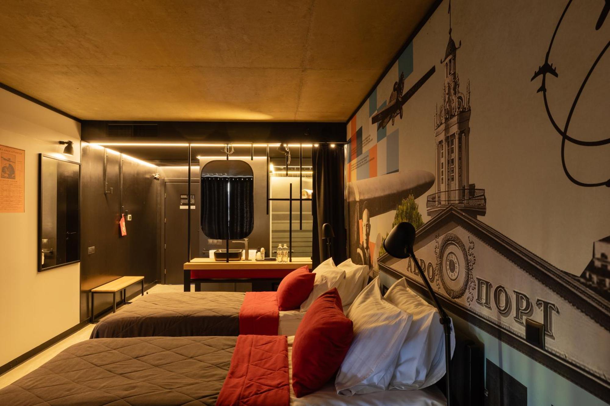 !Fest Hotel Lviv Exteriör bild